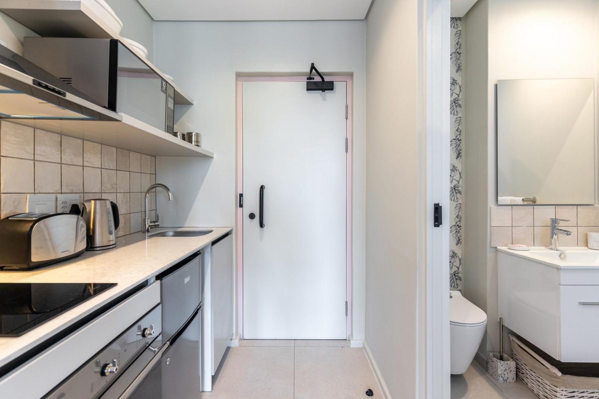 The Rose207: Modern Corner With Views Apartamento