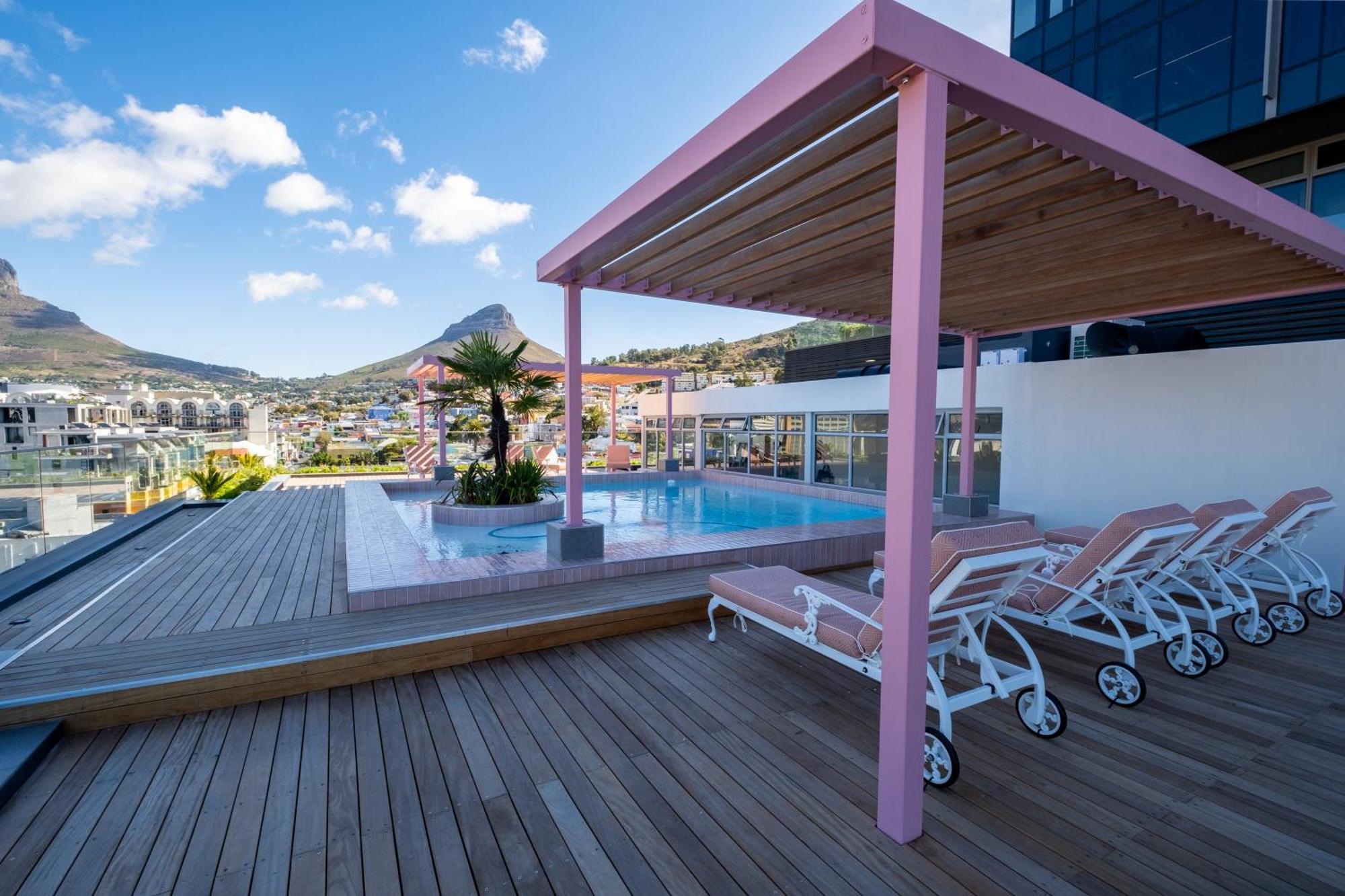 The Rose207: Modern Corner With Views Cidade Do Cabo